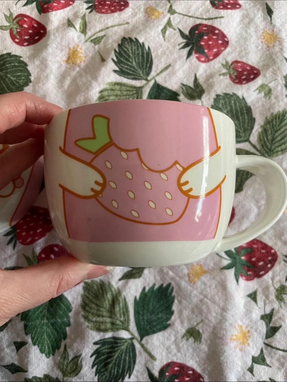 Stunned Mind Strawberry Kitty Cat Mug Pink White Kawaii Coffee Tea Cup Ceramic
